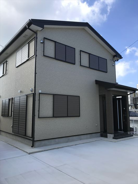 ＩＳＨＩＫＡＷＡ