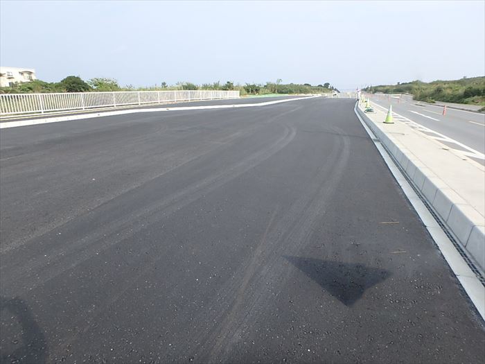 平成28年度 村道中央残波線整備工事（その２）