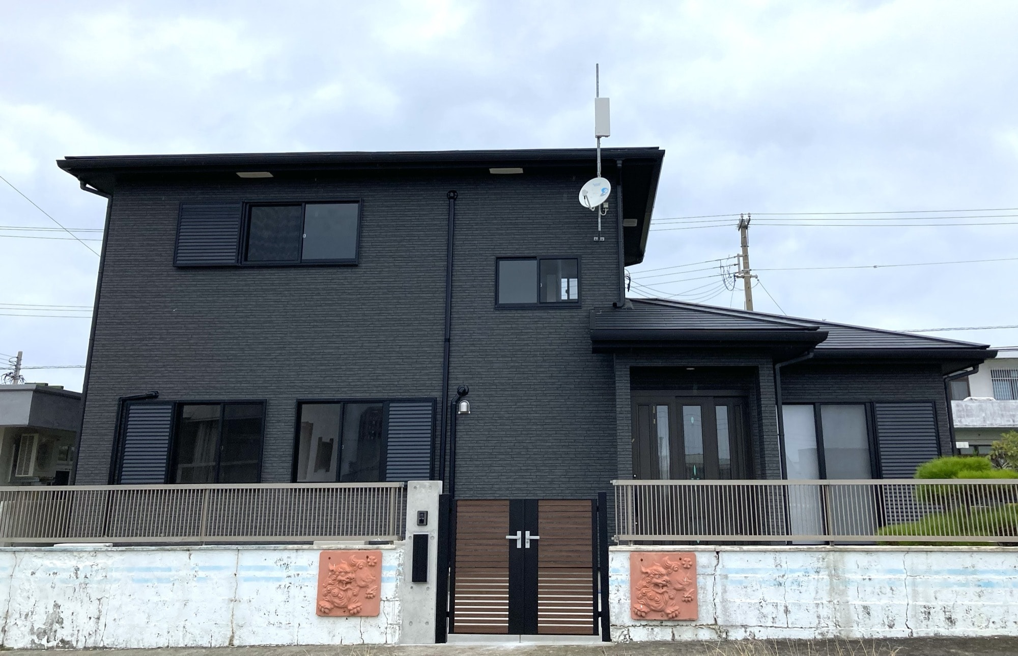 家族・親族が集う広々LDKがある二世帯住宅へ、実家を建て替え